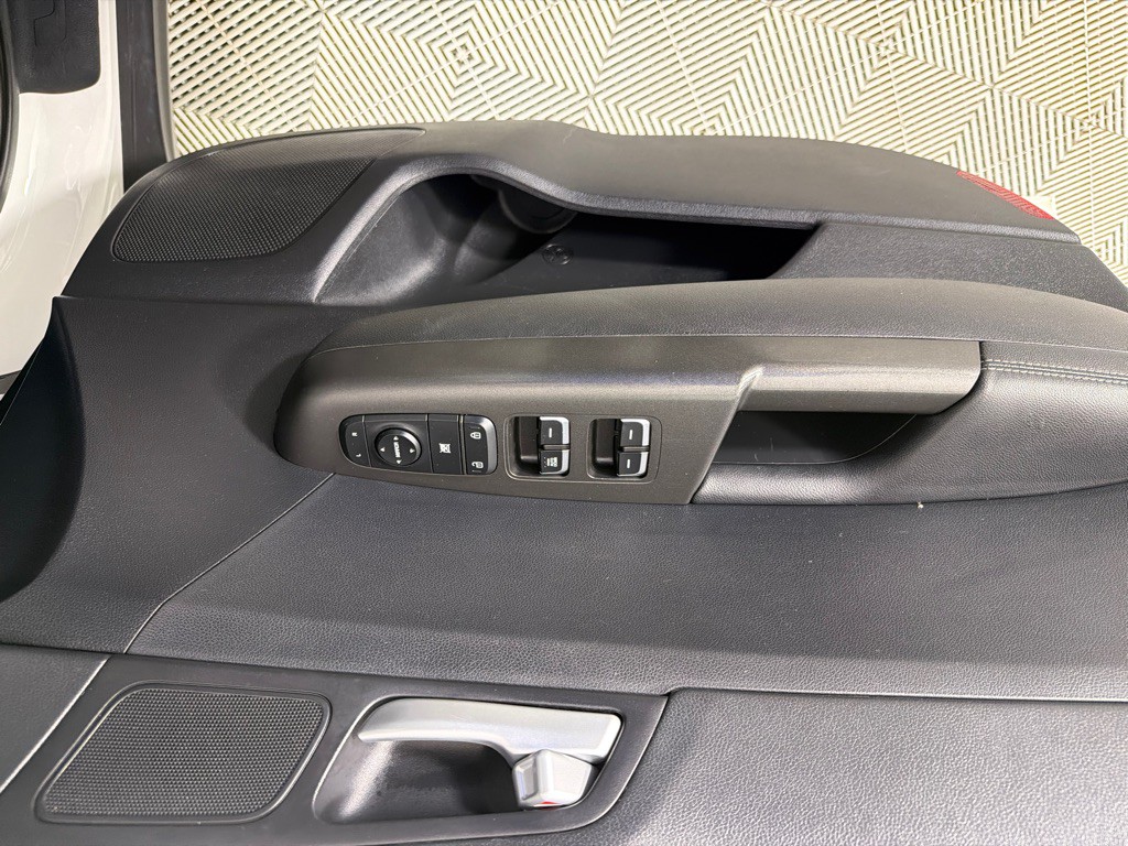 2020 Kia Sportage Image 11