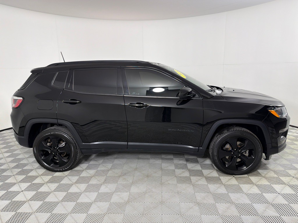 2020 Jeep Compass Image 4