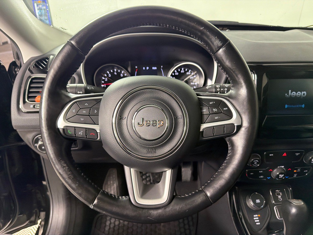 2020 Jeep Compass Image 15