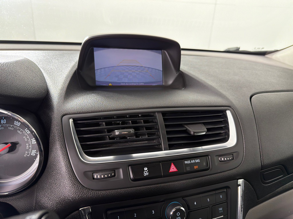 2016 Buick Enclave Image 15