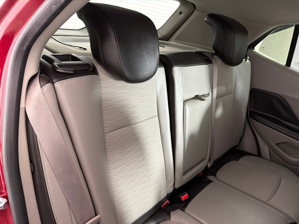 2016 Buick Enclave Image 22