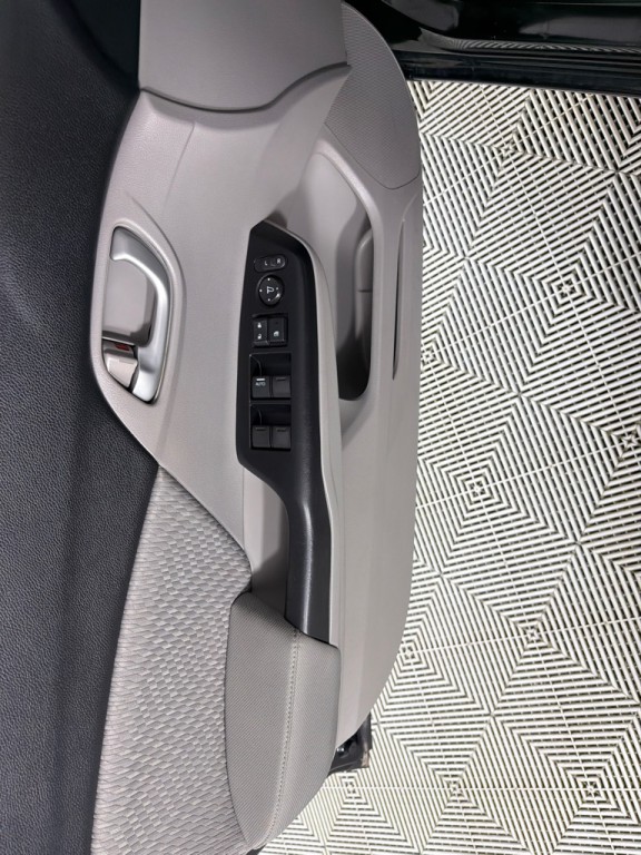 2015 Honda Civic Image 12