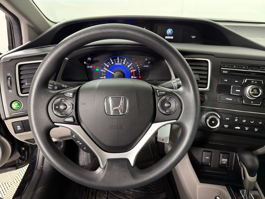 2015 Honda Civic Image 16