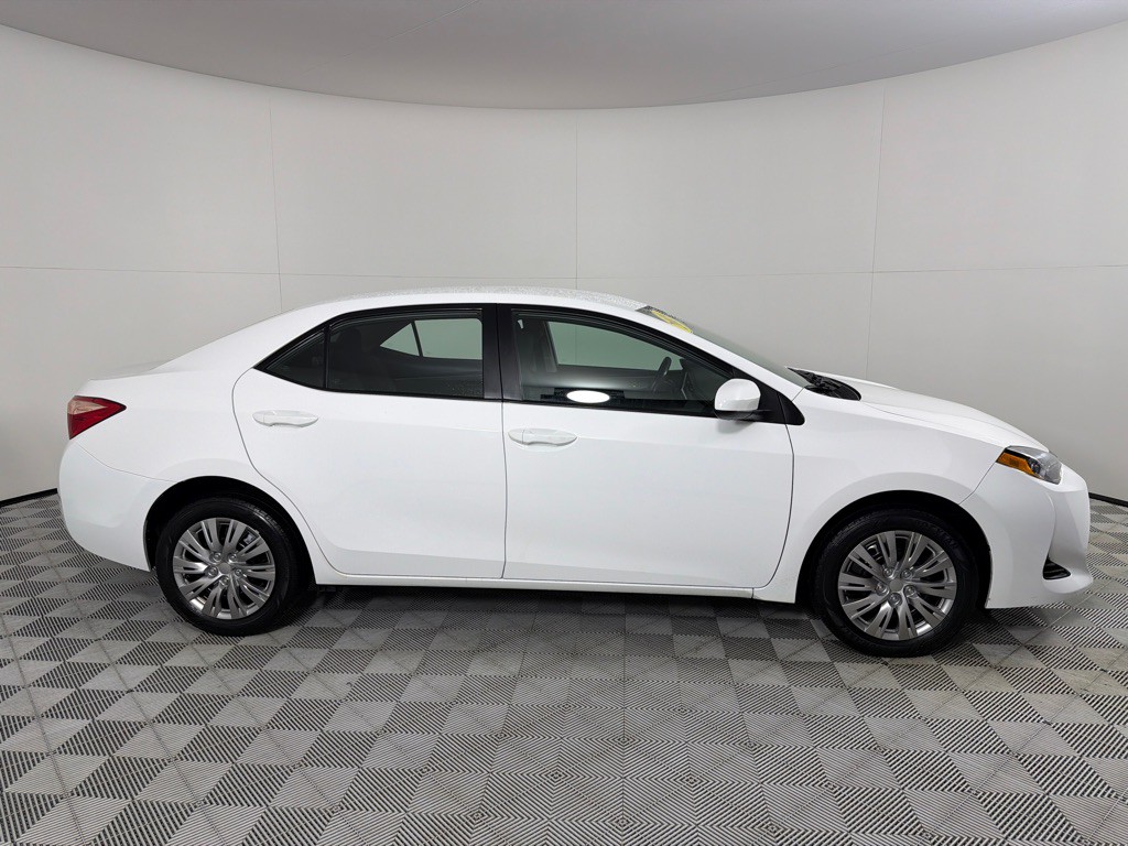 2019 Toyota Corolla Image 4