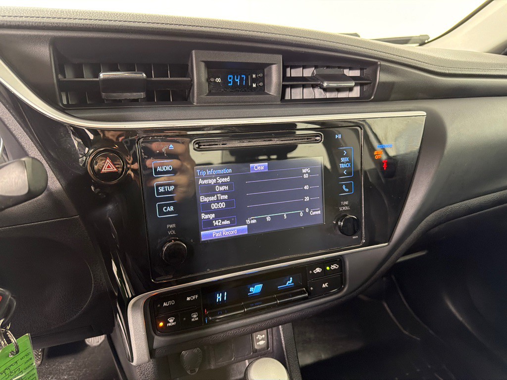 2019 Toyota Corolla Image 16