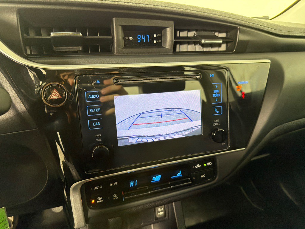 2019 Toyota Corolla Image 17