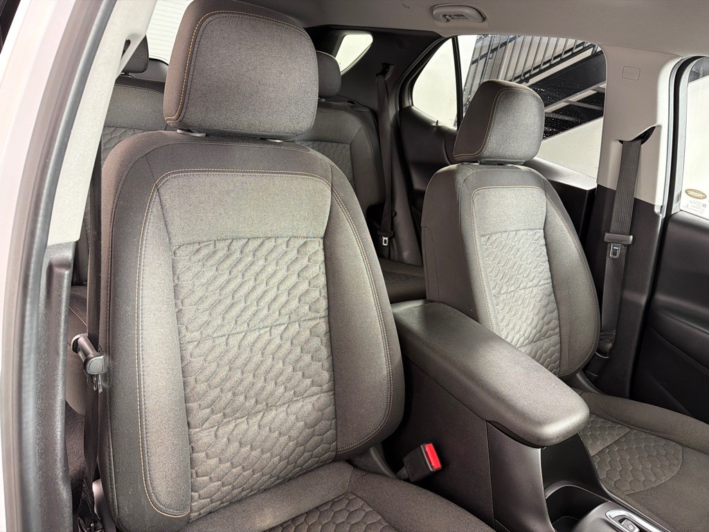 2018 Chevrolet Equinox Image 25