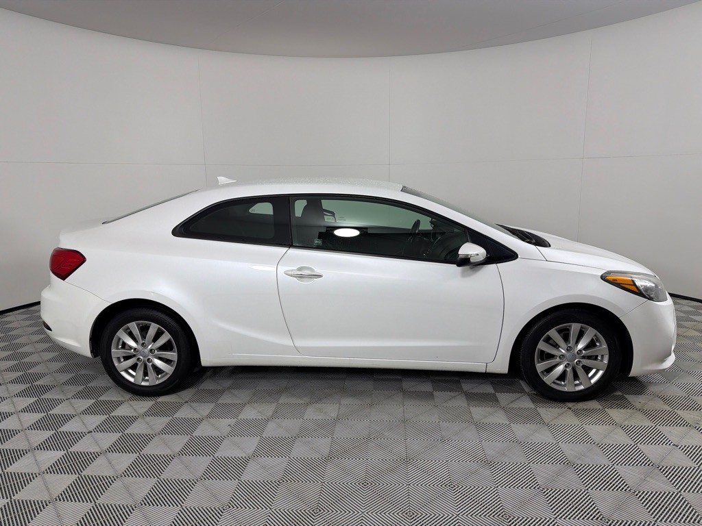 2015 Kia Forte Koup Image 4