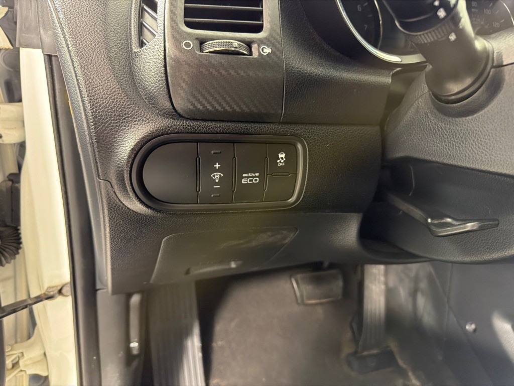 2015 Kia Forte Koup Image 13