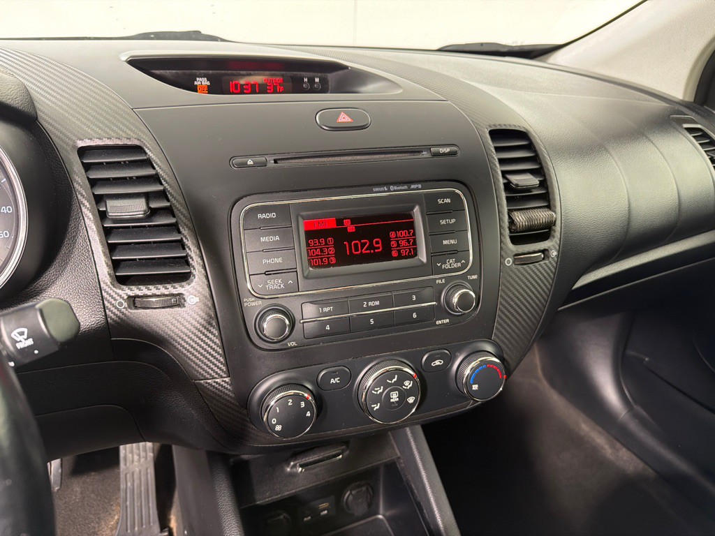 2015 Kia Forte Koup Image 15