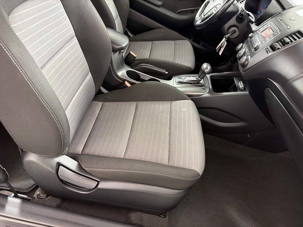 2015 Kia Forte Koup Image 19