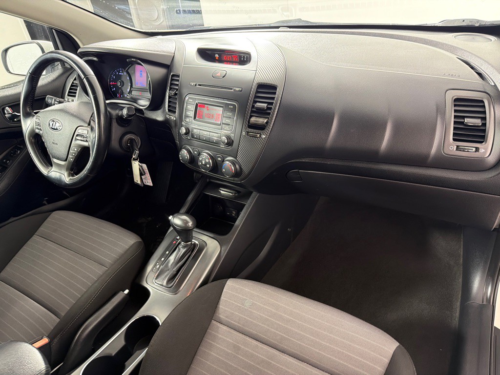 2015 Kia Forte Koup Image 21