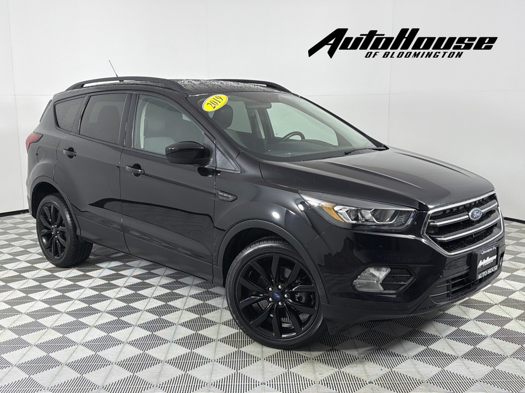 2019 Ford Escape Image 1