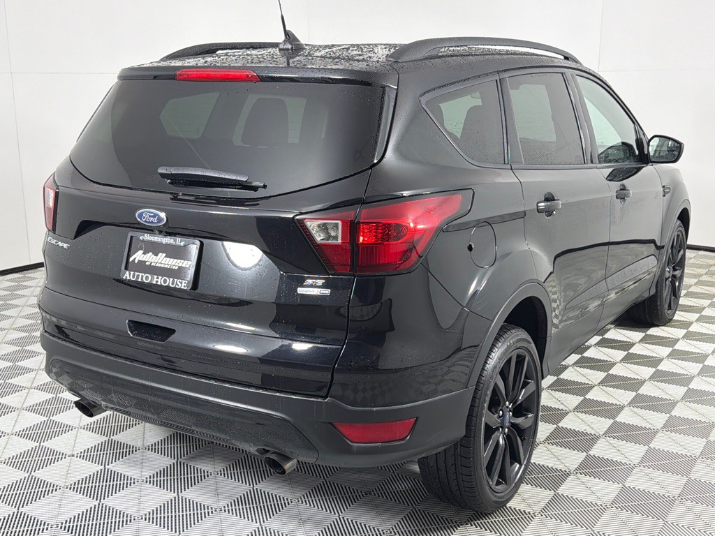 2019 Ford Escape Image 5