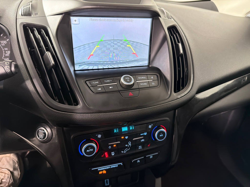 2019 Ford Escape Image 17