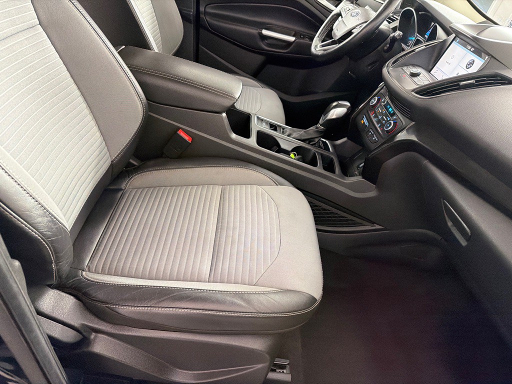 2019 Ford Escape Image 24