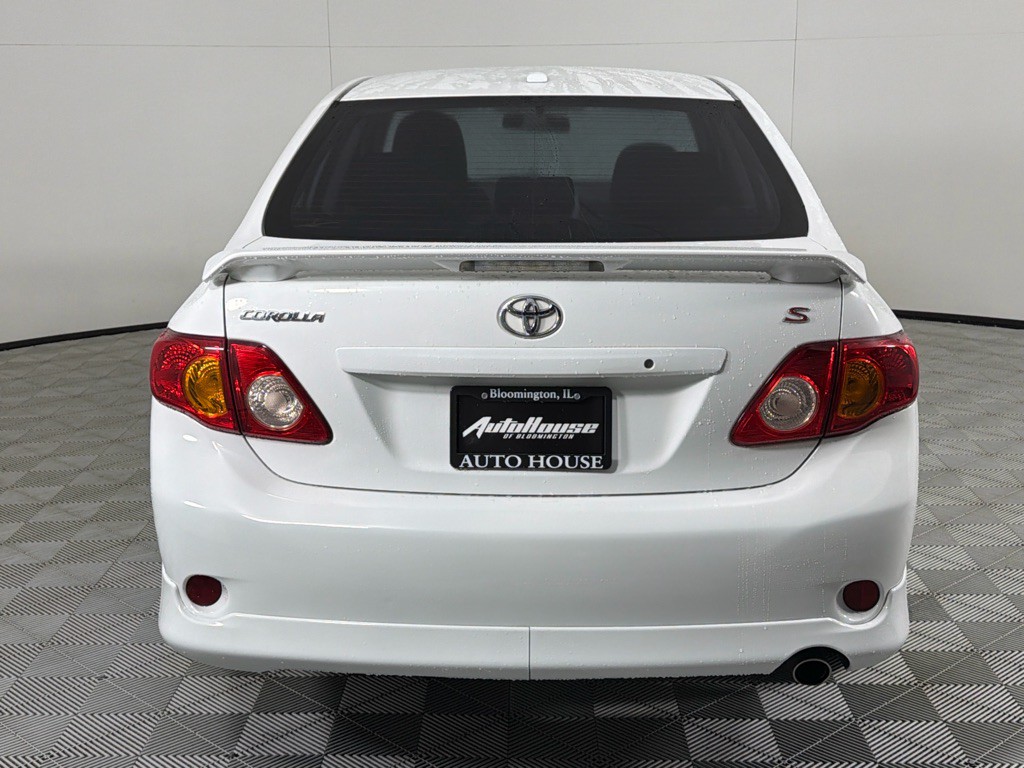 2010 Toyota Corolla Image 6