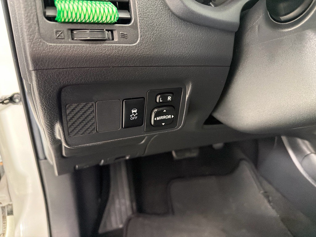 2010 Toyota Corolla Image 13