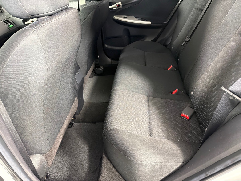 2010 Toyota Corolla Image 16