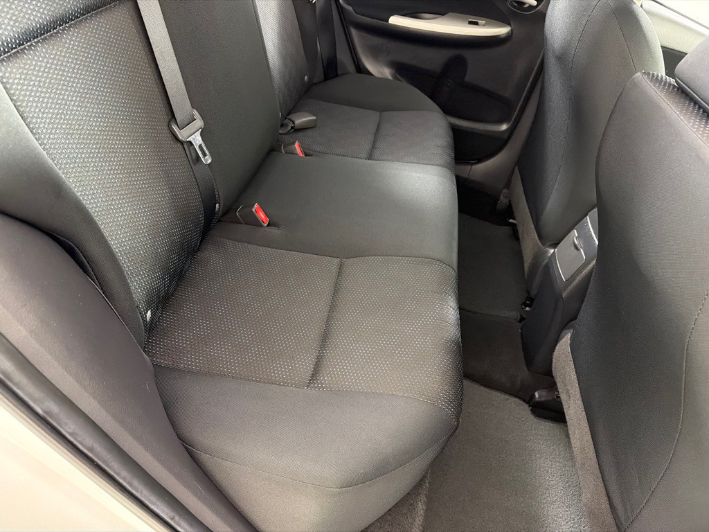 2010 Toyota Corolla Image 18