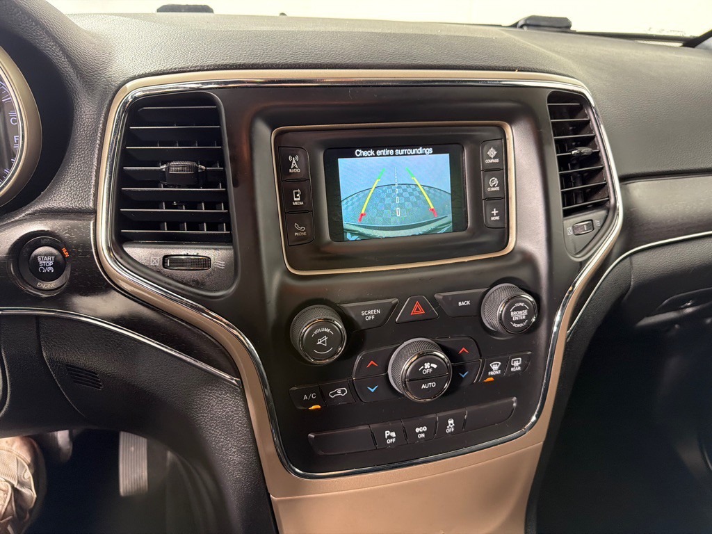 2015 Jeep Grand Cherokee Image 15