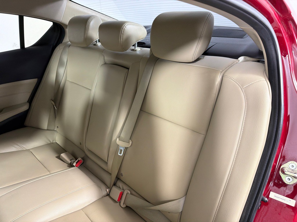 2017 Acura ILX Image 21