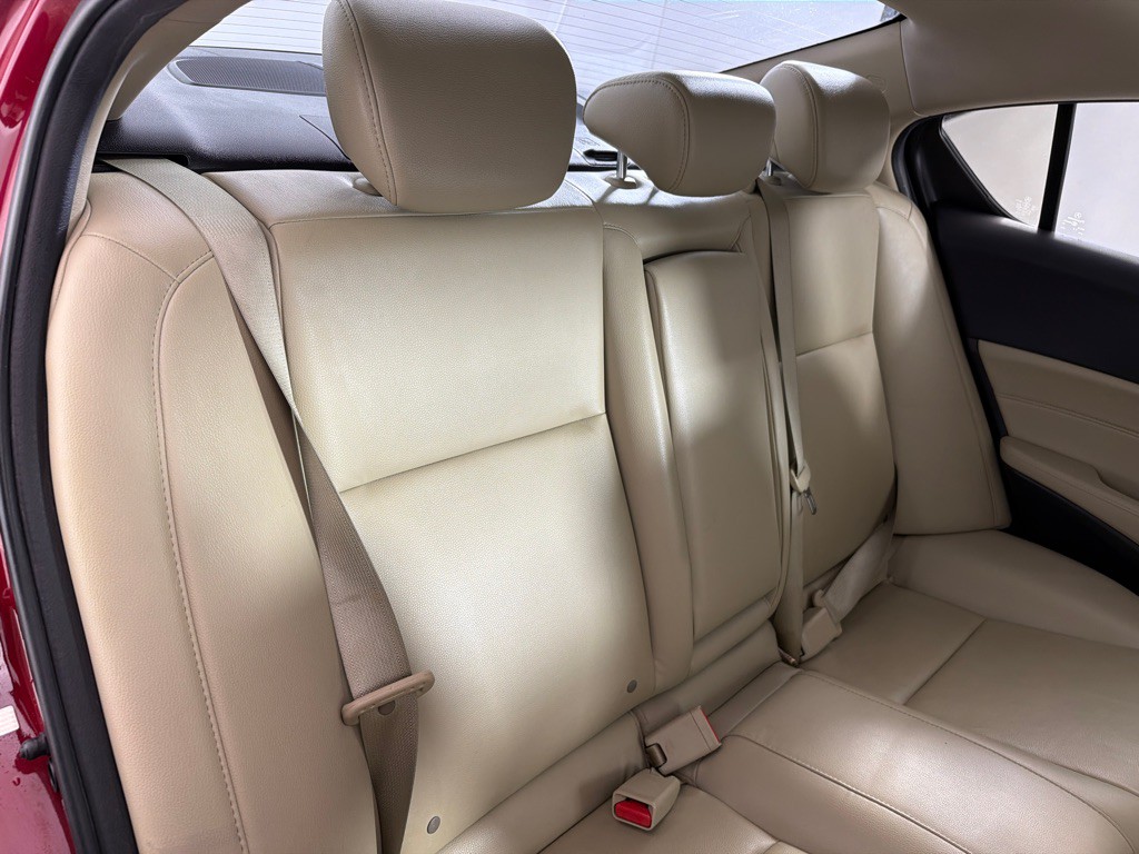 2017 Acura ILX Image 23