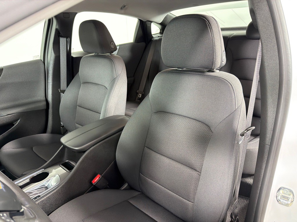 2020 Chevrolet Malibu Image 13