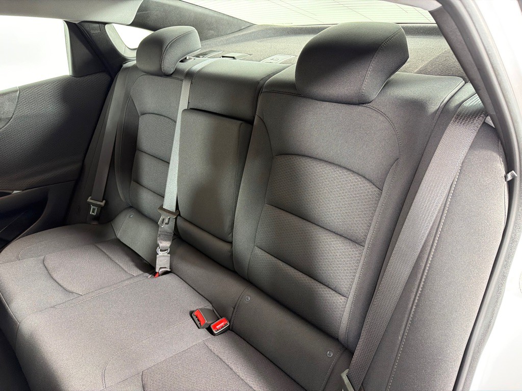 2020 Chevrolet Malibu Image 20