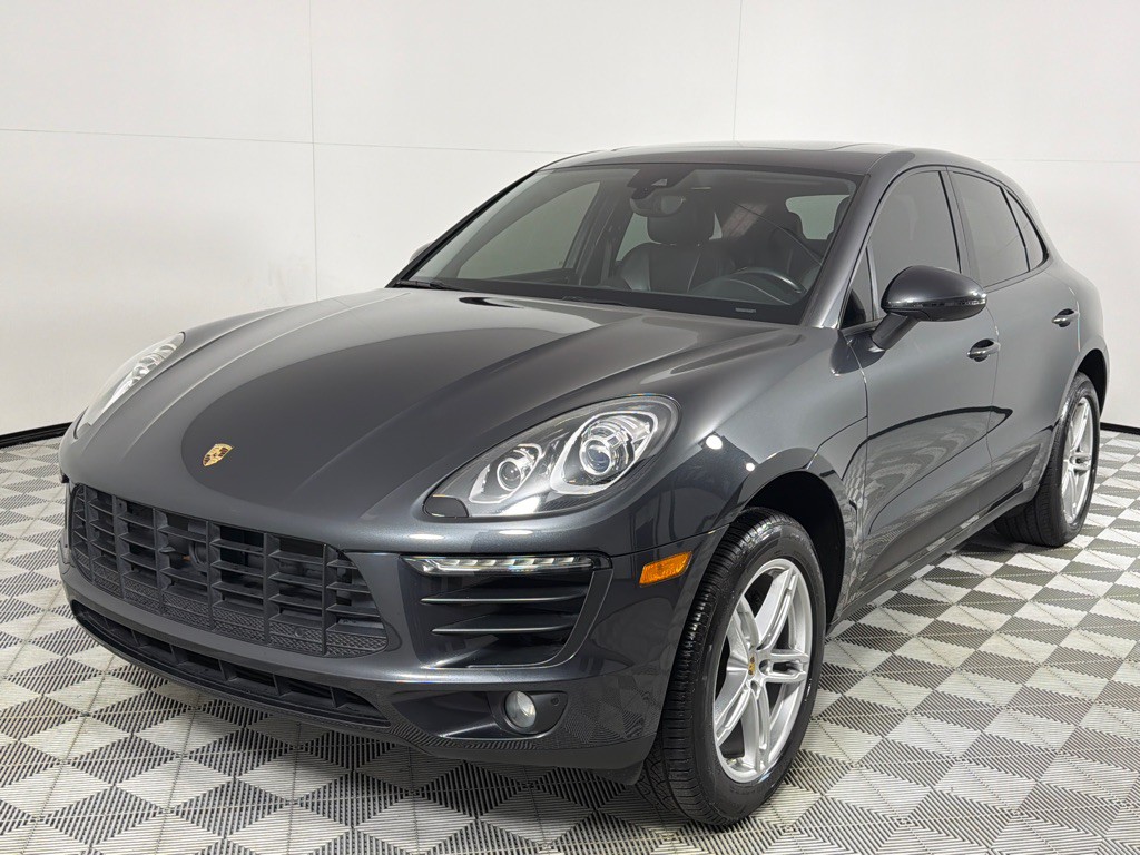 2018 Porsche Macan Image 11