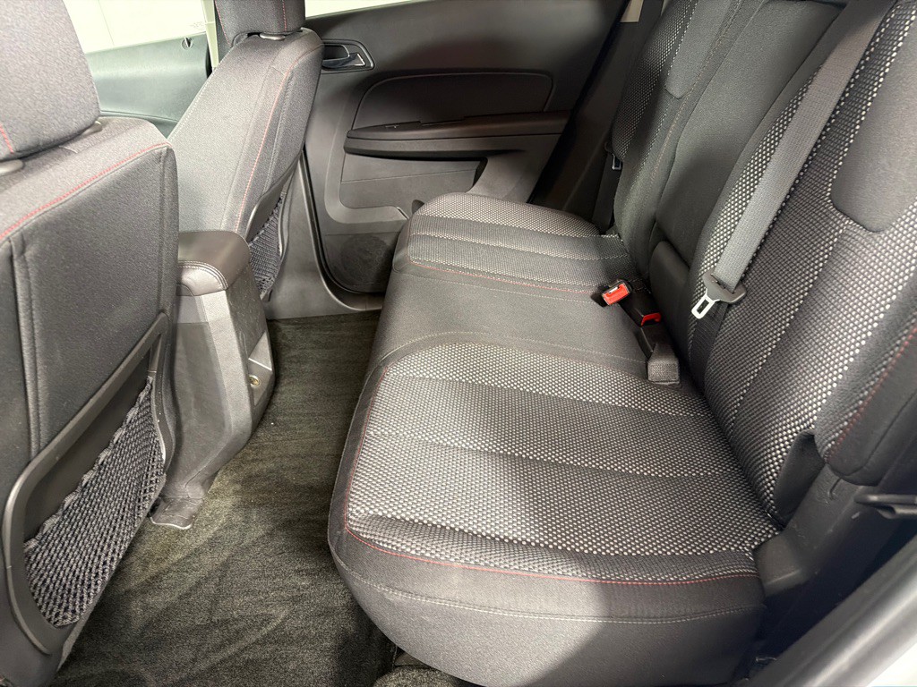 2017 Chevrolet Equinox Image 17