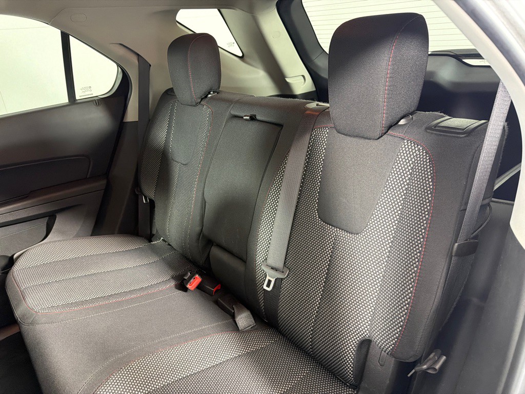 2017 Chevrolet Equinox Image 18