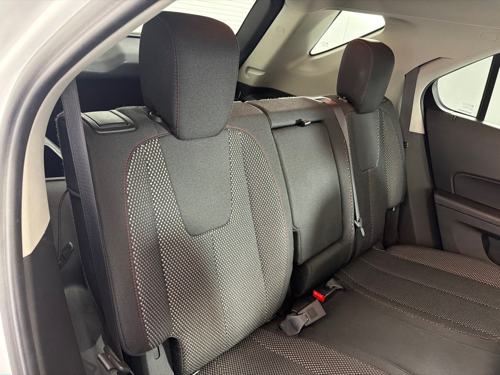 2017 Chevrolet Equinox Image 21