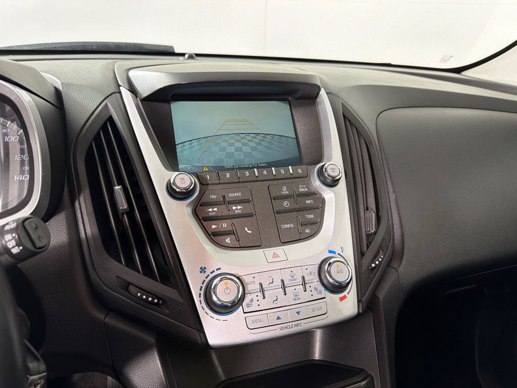 2016 Chevrolet Equinox Image 16