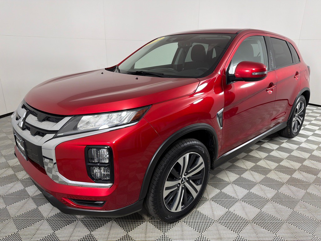 2021 Mitsubishi Outlander Image 9