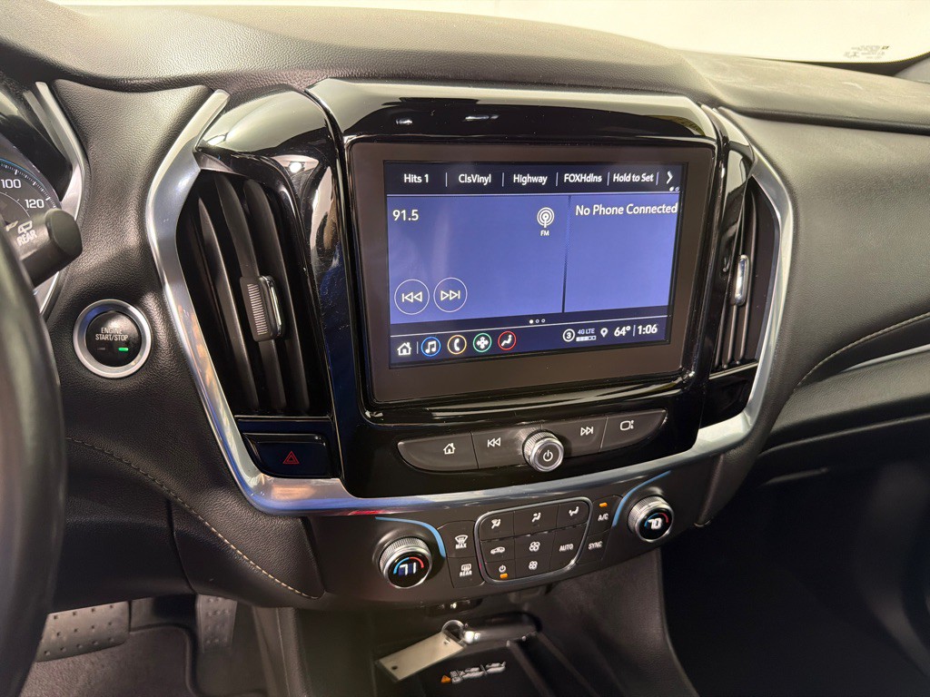 2022 Chevrolet Traverse Image 16