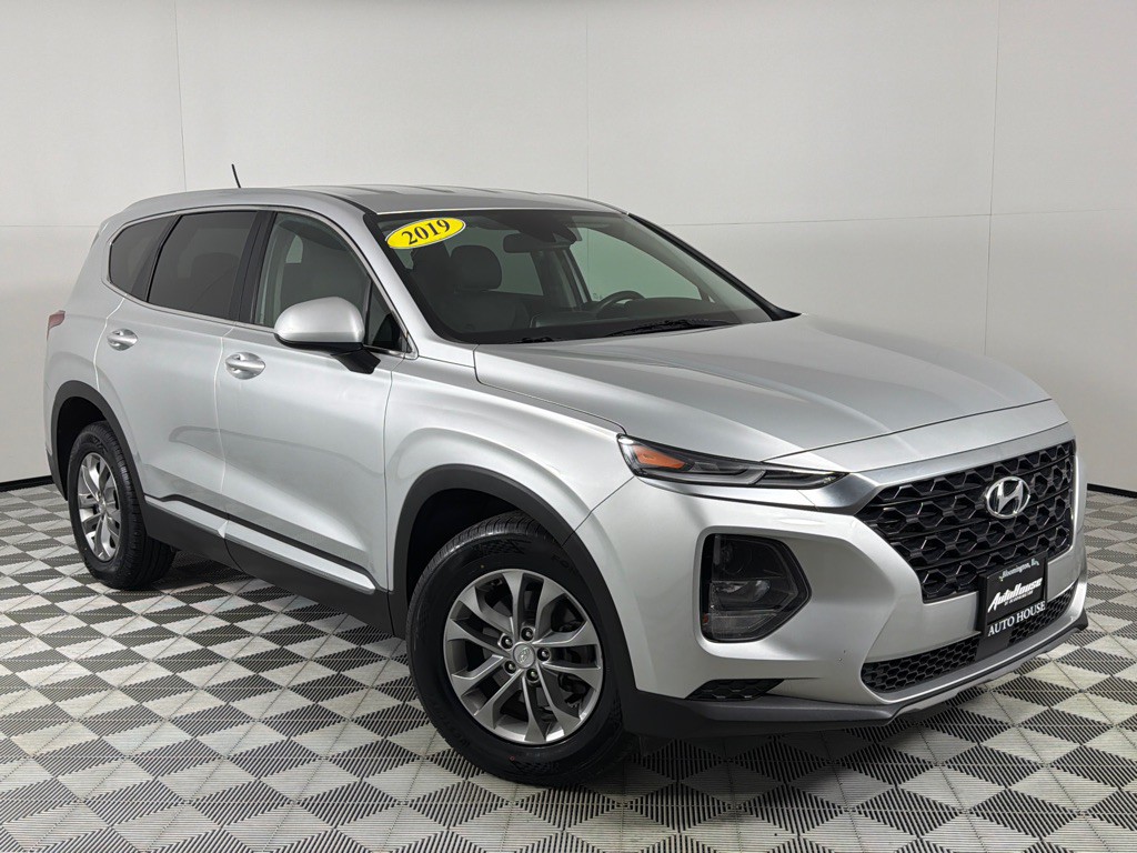 2019 Hyundai Santa Fe Image 2