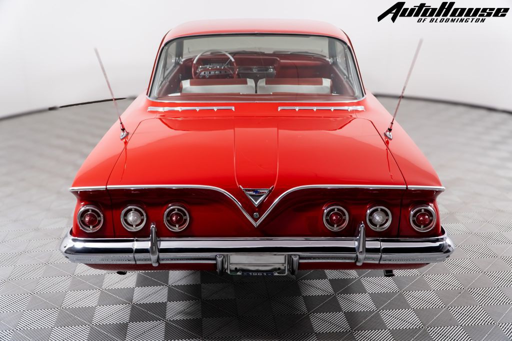 1961 Chevrolet Impala Image 19