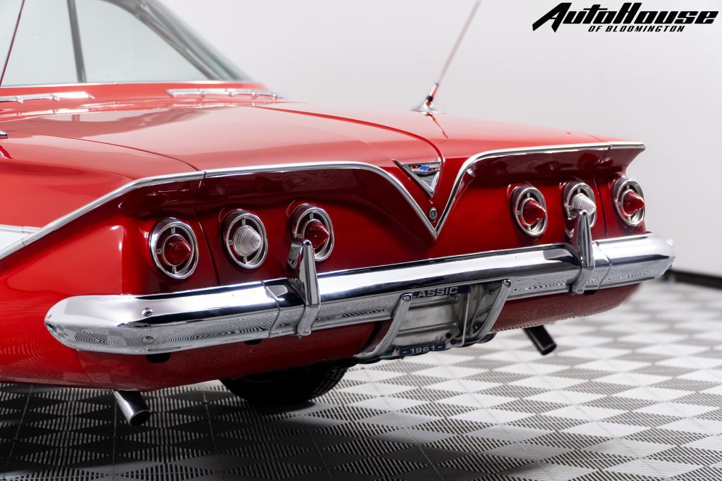 1961 Chevrolet Impala Image 21