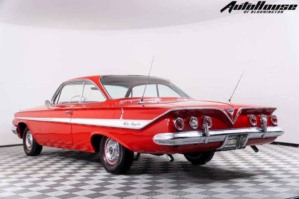 1961 Chevrolet Impala Image 23