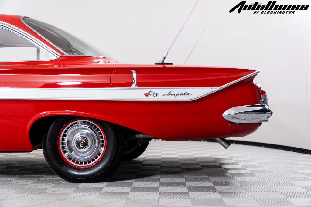 1961 Chevrolet Impala Image 26