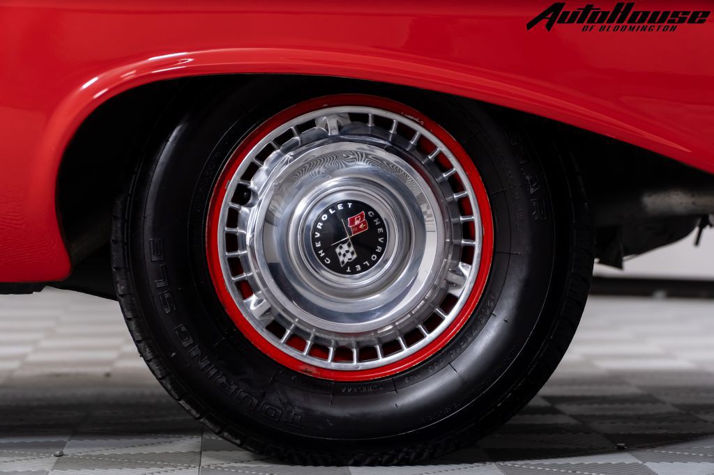 1961 Chevrolet Impala Image 27