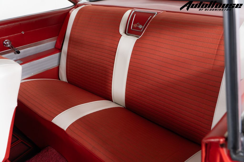 1961 Chevrolet Impala Image 32