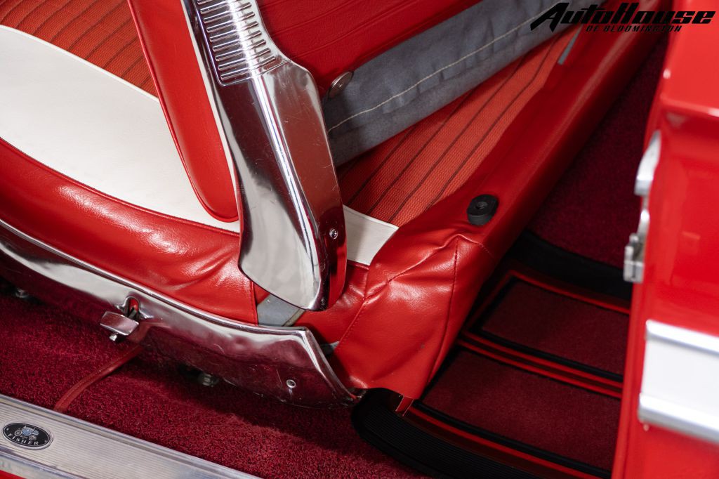 1961 Chevrolet Impala Image 35