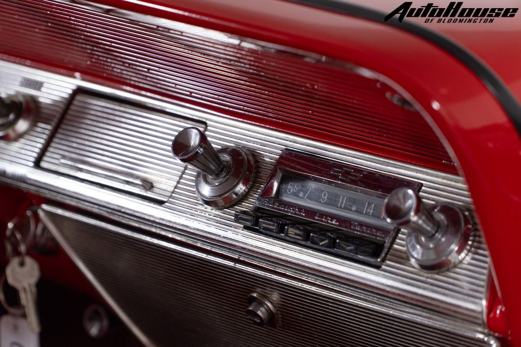 1961 Chevrolet Impala Image 43