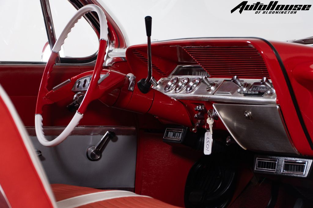1961 Chevrolet Impala Image 46