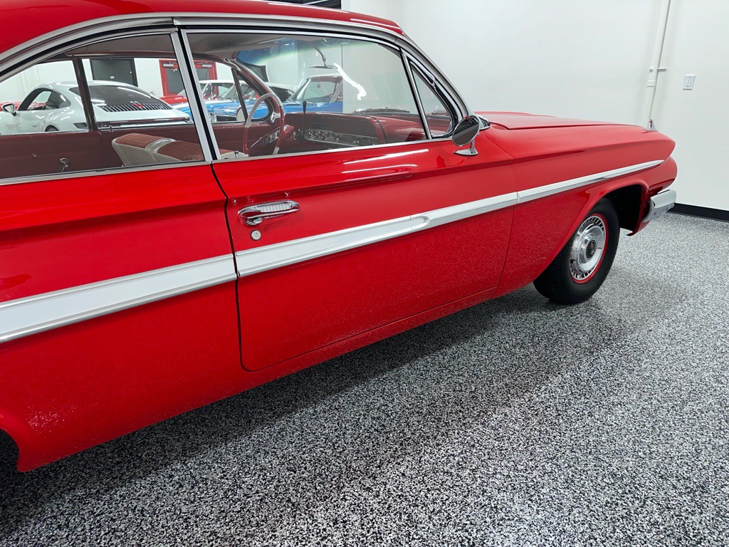 1961 Chevrolet Impala Image 77
