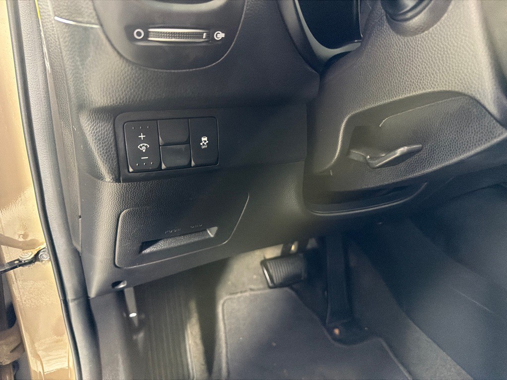 2015 Kia Soul Image 13