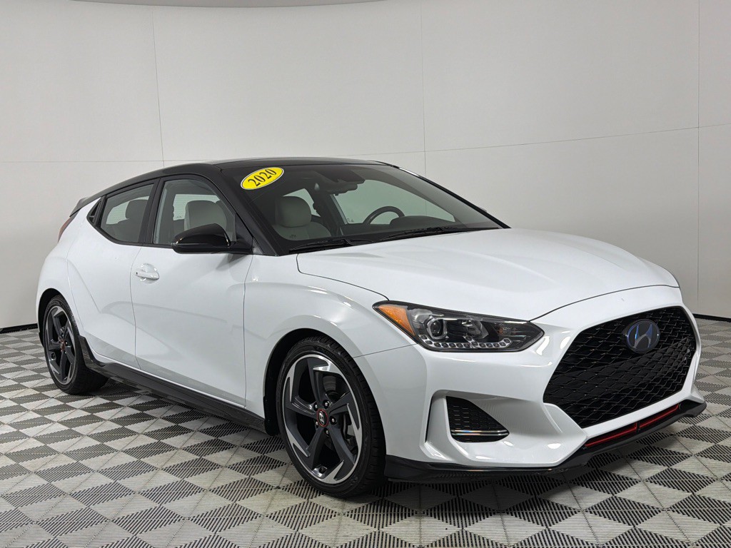 2020 Hyundai Veloster Image 3