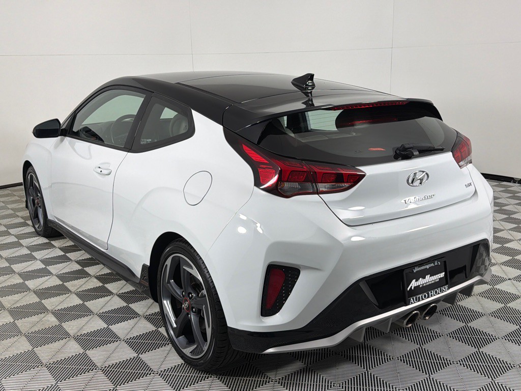 2020 Hyundai Veloster Image 7